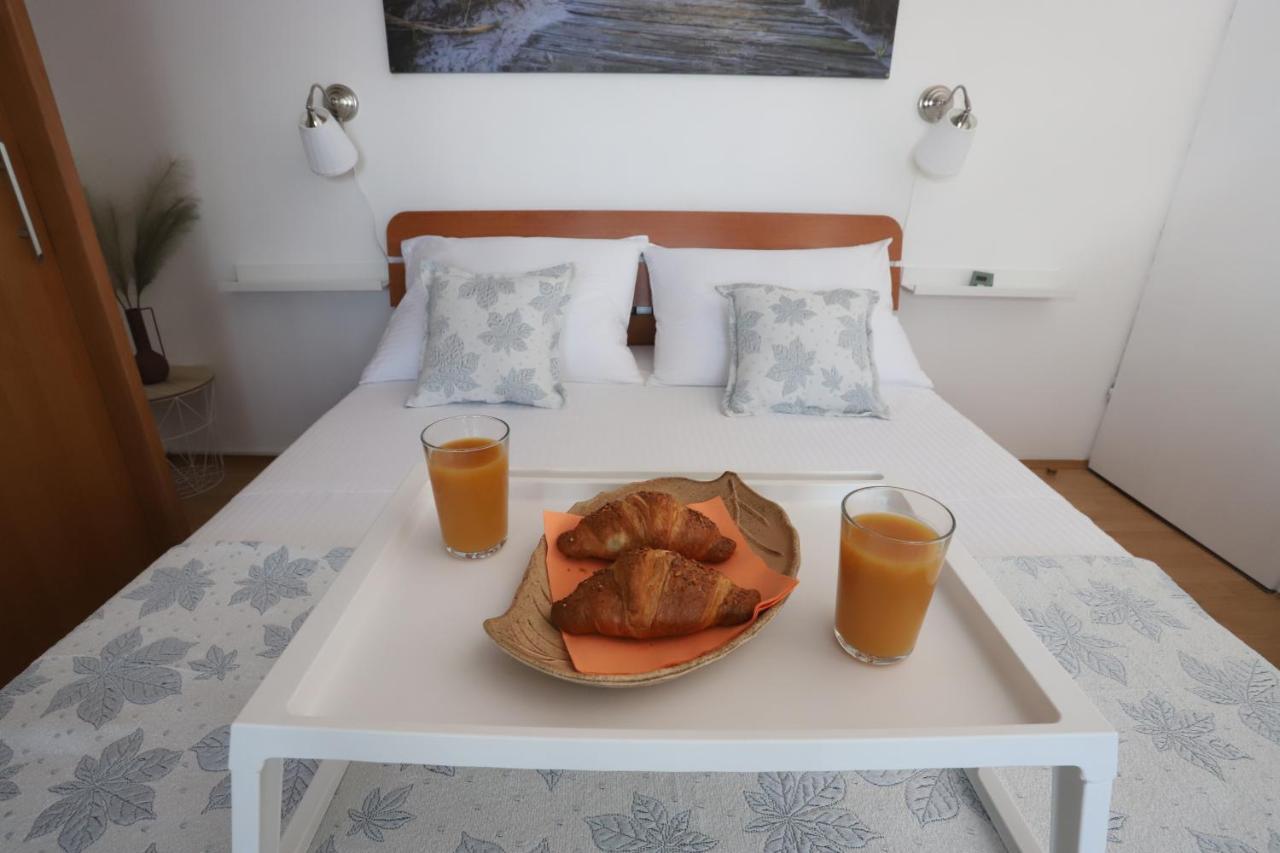 Apartment Relaxing Sea View, Okrug Gornji Esterno foto
