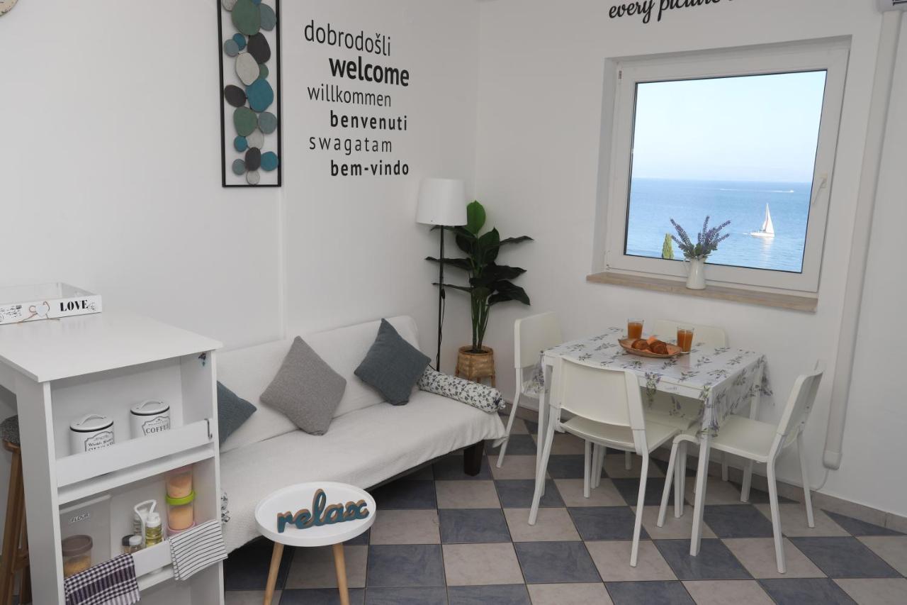 Apartment Relaxing Sea View, Okrug Gornji Esterno foto
